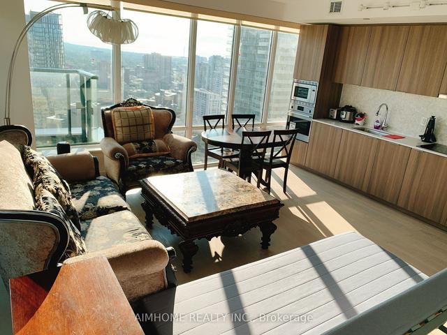 3208 - 955 Bay St, Condo with 3 bedrooms, 2 bathrooms and 1 parking in Toronto ON | Image 9