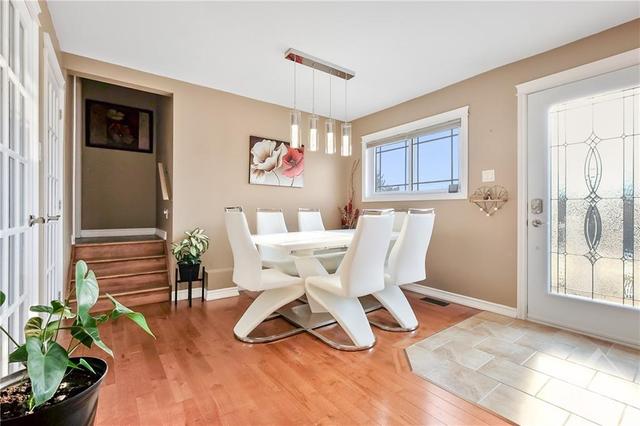 47 Tauvette Street, House detached with 4 bedrooms, 3 bathrooms and 8 parking in Ottawa ON | Image 3