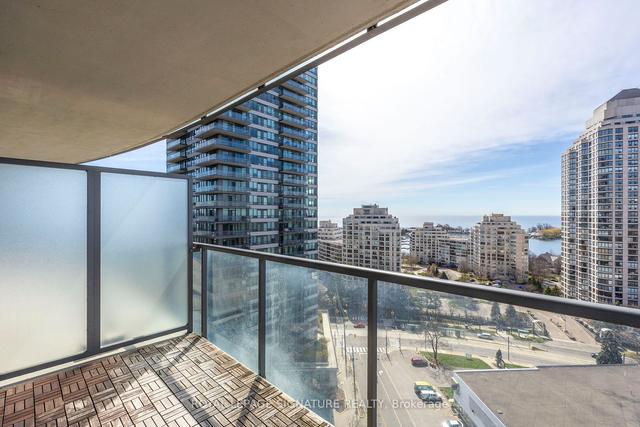 1602 - 15 Legion Rd, Condo with 2 bedrooms, 1 bathrooms and 1 parking in Toronto ON | Image 10