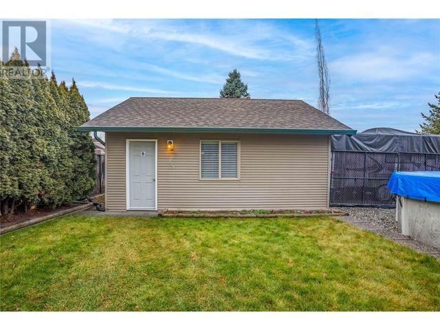 788 Galbraith Place, House detached with 3 bedrooms, 2 bathrooms and 2 parking in Kelowna BC | Image 34
