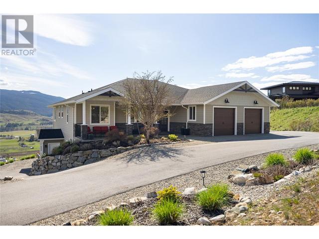 98 Ranchland Place, House detached with 7 bedrooms, 5 bathrooms and 8 parking in Coldstream BC | Image 2