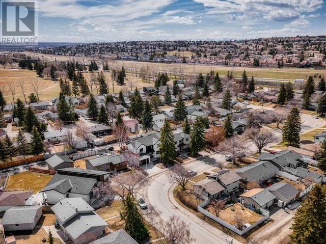 21 Glenside Drive Sw, House detached with 5 bedrooms, 3 bathrooms and 2 parking in Calgary AB | Image 46