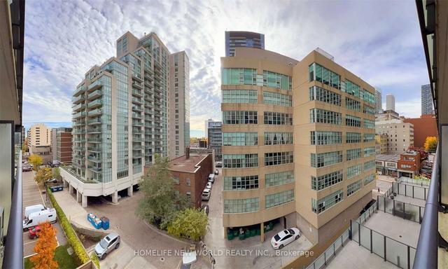 615 - 185 Roehampton Ave, Condo with 1 bedrooms, 1 bathrooms and 0 parking in Toronto ON | Image 5