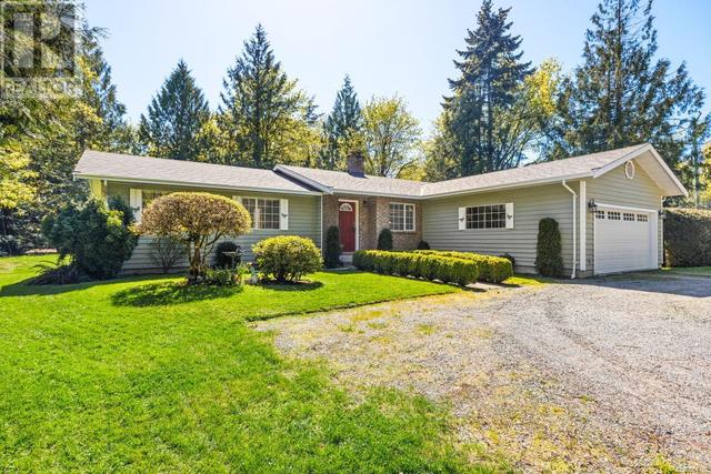 621 Cherry Point Rd, House detached with 3 bedrooms, 3 bathrooms and 2 parking in Cowichan Valley C BC | Image 1