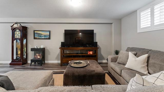 102 Snyder Ave N, House detached with 3 bedrooms, 3 bathrooms and 4 parking in Woolwich ON | Image 22