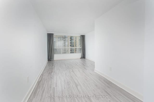 1704 - 5 Concorde Pl S, Condo with 1 bedrooms, 1 bathrooms and 1 parking in Toronto ON | Image 35