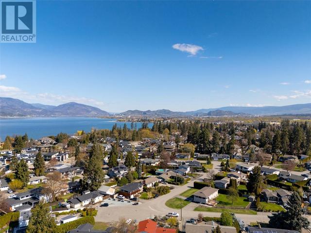4447 Pinegrove Road, House detached with 5 bedrooms, 2 bathrooms and 4 parking in Kelowna BC | Image 48