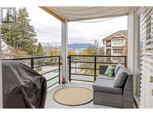 305 - 2268 Shaughnessy Street, Condo with 2 bedrooms, 2 bathrooms and 1 parking in Port Coquitlam BC | Image 9
