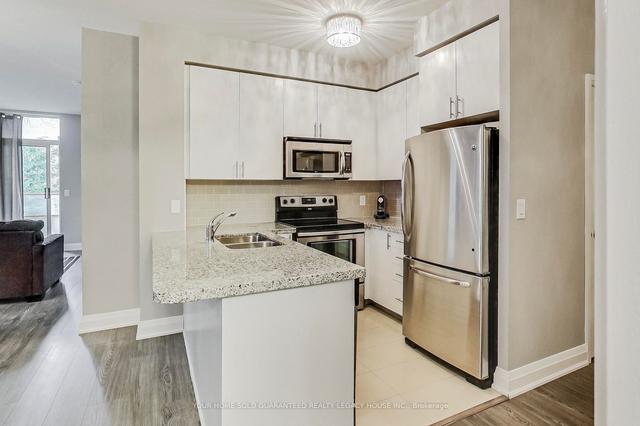 110 - 30 North Park Rd, Condo with 2 bedrooms, 2 bathrooms and 1 parking in Vaughan ON | Image 2