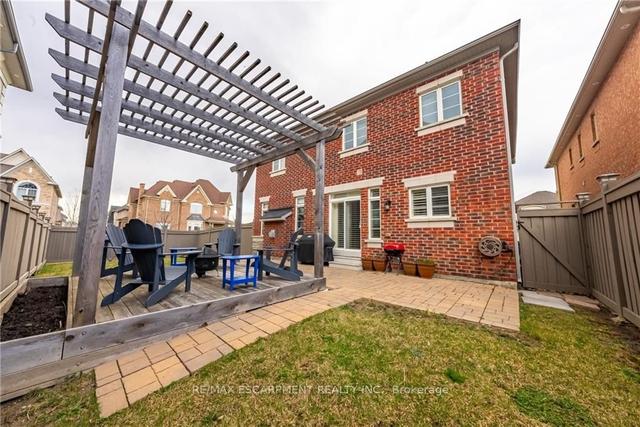 29 Cloverhaven Rd, House detached with 4 bedrooms, 5 bathrooms and 4 parking in Brampton ON | Image 29