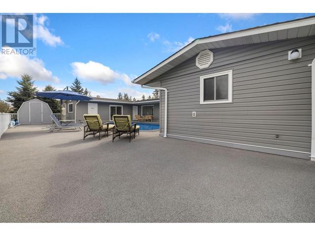 3305 Mcgregor Road, House detached with 3 bedrooms, 2 bathrooms and 6 parking in West Kelowna BC | Image 41