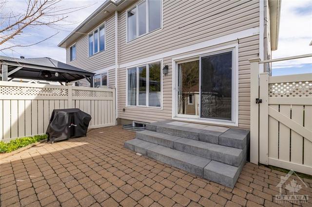 34 Palmadeo Drive, Home with 3 bedrooms, 3 bathrooms and 2 parking in Ottawa ON | Image 27
