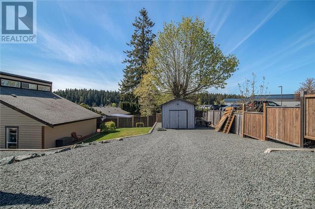712 Eland Dr, House detached with 4 bedrooms, 3 bathrooms and 4 parking in Campbell River BC | Image 35