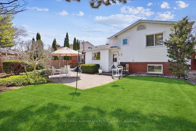 401 Valanna Cres, House detached with 3 bedrooms, 2 bathrooms and 8 parking in Burlington ON | Image 21