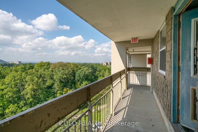 537 - 350 Quigley Rd, Condo with 3 bedrooms, 1 bathrooms and 1 parking in Hamilton ON | Image 24