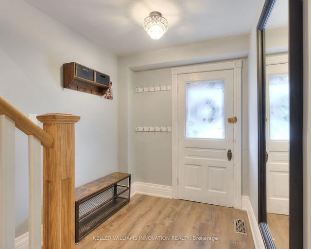 574 Clark Ave, House detached with 4 bedrooms, 2 bathrooms and 4 parking in Burlington ON | Image 36