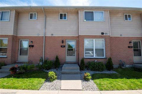 10 - 757 Wharncliffe Road S, House attached with 3 bedrooms, 2 bathrooms and 1 parking in London ON | Card Image