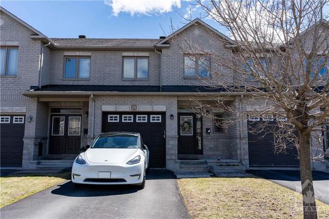 749 Percifor Way, Townhouse with 3 bedrooms, 4 bathrooms and 3 parking in Ottawa ON | Image 1