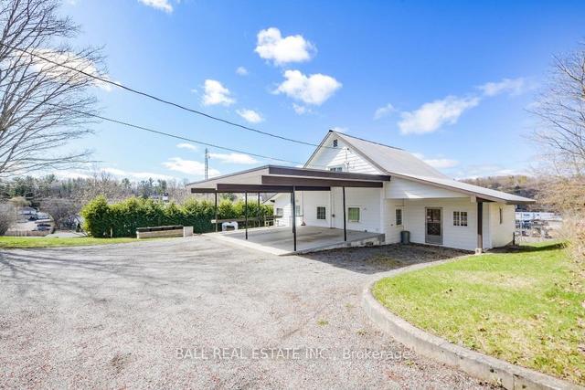 7 Cleak Ave, House detached with 3 bedrooms, 2 bathrooms and 6 parking in Bancroft ON | Image 17