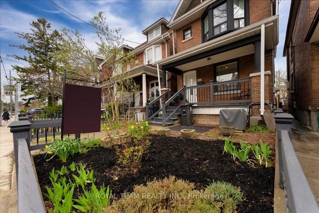 1351 Lansdowne Ave, House detached with 3 bedrooms, 4 bathrooms and 2 parking in Toronto ON | Image 29