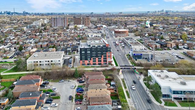 811 - 2433 Dufferin St N, Condo with 4 bedrooms, 2 bathrooms and 1 parking in Toronto ON | Image 12