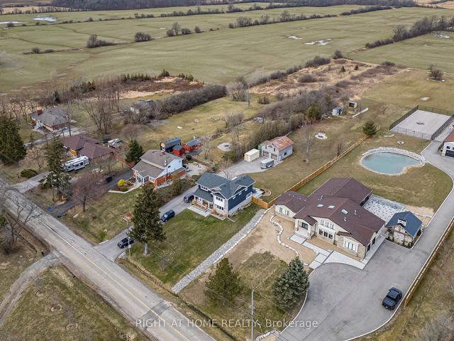 1242 Golf Club Rd, House detached with 3 bedrooms, 3 bathrooms and 22 parking in Hamilton ON | Image 22