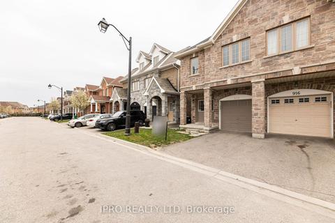 914 Francine Cres, House semidetached with 3 bedrooms, 3 bathrooms and 2 parking in Mississauga ON | Card Image