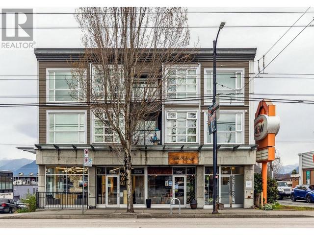 201 - 2009 E Hastings Street, Condo with 1 bedrooms, 1 bathrooms and 1 parking in Vancouver BC | Image 1