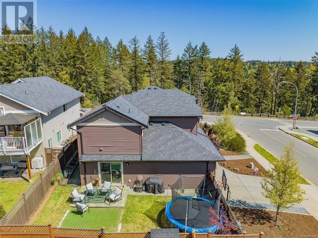2000 Swordfern Rd, House detached with 3 bedrooms, 3 bathrooms and 2 parking in Nanaimo BC | Image 80