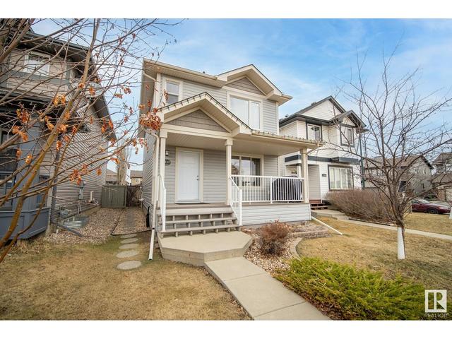 1112 36 Av Nw, House detached with 3 bedrooms, 3 bathrooms and null parking in Edmonton AB | Image 2