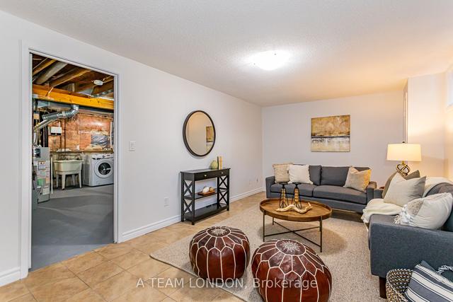 56 - 35 Waterman Ave, Townhouse with 3 bedrooms, 2 bathrooms and 1 parking in London ON | Image 15