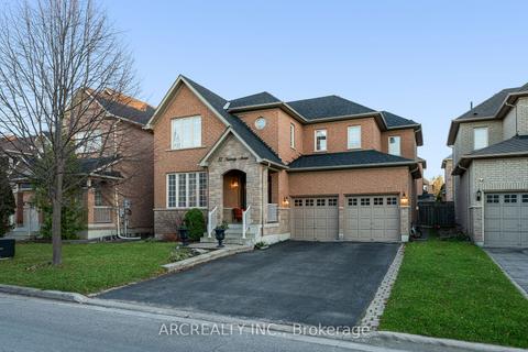 37 Newbridge Ave, House detached with 4 bedrooms, 5 bathrooms and 6 parking in Richmond Hill ON | Card Image