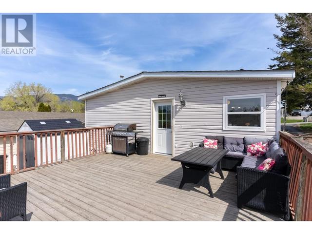 819 Klahanie Drive, House detached with 3 bedrooms, 2 bathrooms and null parking in Kamloops BC | Image 20