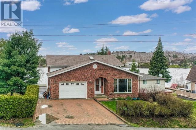 1202 Dew Drop Road, House detached with 3 bedrooms, 2 bathrooms and null parking in Greater Sudbury ON | Image 4