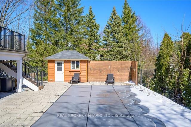 1394 Hazelton Blvd, House detached with 4 bedrooms, 5 bathrooms and 11 parking in Burlington ON | Image 31