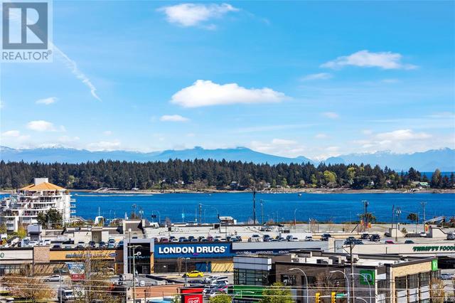 202 - 315 Hecate St, Condo with 2 bedrooms, 1 bathrooms and 1 parking in Nanaimo BC | Image 2