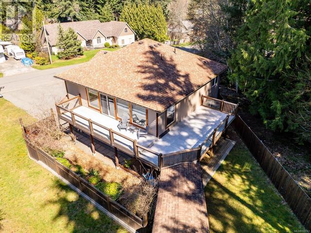 2821 Wellington St, House detached with 6 bedrooms, 4 bathrooms and 16 parking in Cumberland BC | Image 32