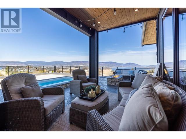 652 Trumpeter Road, House detached with 5 bedrooms, 4 bathrooms and 10 parking in Kelowna BC | Image 35