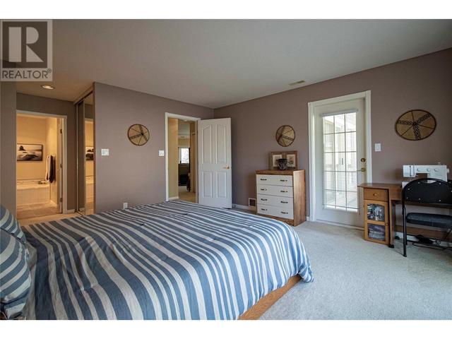 240 - 805 Comox Street, House attached with 2 bedrooms, 2 bathrooms and 2 parking in Penticton BC | Image 23