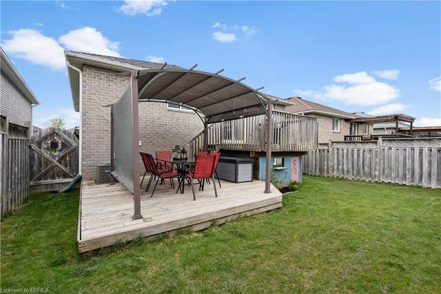21 Brewster Way, House detached with 4 bedrooms, 2 bathrooms and 4 parking in Brantford ON | Image 25