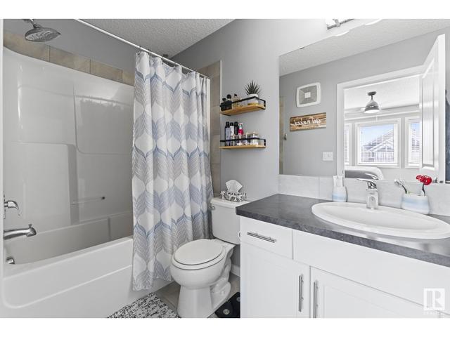 7704 24 Av Sw, House detached with 3 bedrooms, 2 bathrooms and 2 parking in Edmonton AB | Image 23