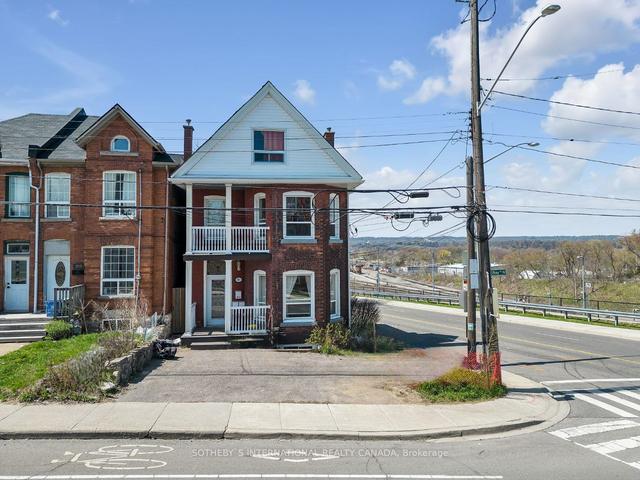 301 Bay St N, House detached with 1 bedrooms, 3 bathrooms and 0 parking in Hamilton ON | Image 1