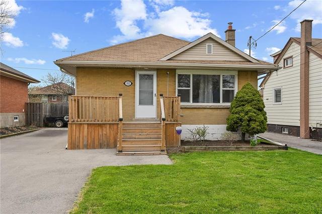 352 East 28th Street, House detached with 3 bedrooms, 2 bathrooms and 5 parking in Hamilton ON | Image 1