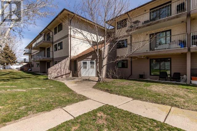 102, - 855 Columbia Boulevard W, Condo with 1 bedrooms, 1 bathrooms and 1 parking in Lethbridge AB | Image 32