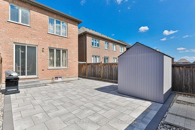 138 Memon Pl, House semidetached with 3 bedrooms, 4 bathrooms and 3 parking in Markham ON | Image 33