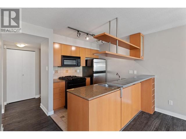 2906 - 1438 Richards Street, Condo with 1 bedrooms, 1 bathrooms and 1 parking in Vancouver BC | Image 13
