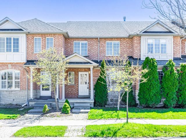 73 Sonoma Blvd, House attached with 3 bedrooms, 4 bathrooms and 2 parking in Vaughan ON | Image 1