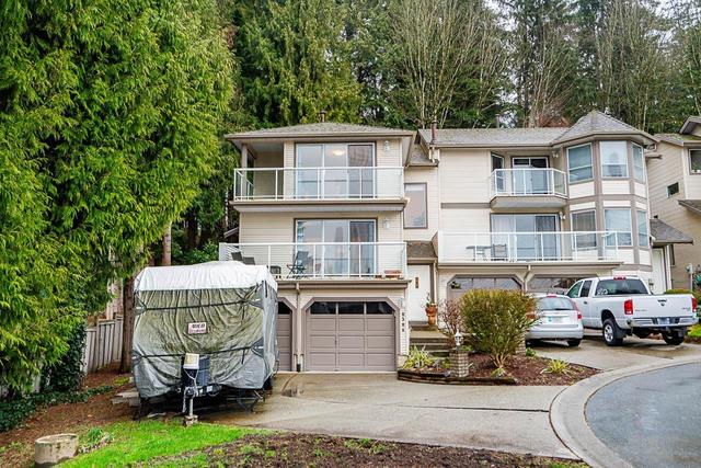 8386 Centre Street, House attached with 3 bedrooms, 3 bathrooms and 4 parking in Delta BC | Image 2