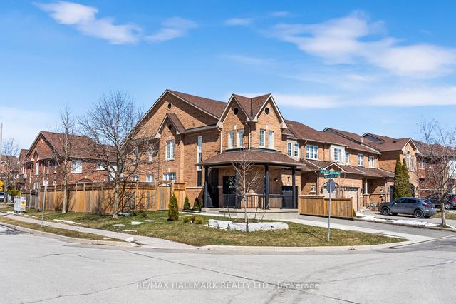 2 Village Vista Way, House attached with 4 bedrooms, 4 bathrooms and 4 parking in Vaughan ON | Image 33