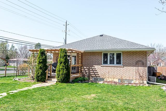 1 Langton Pl, House detached with 2 bedrooms, 2 bathrooms and 3 parking in Kawartha Lakes ON | Image 14